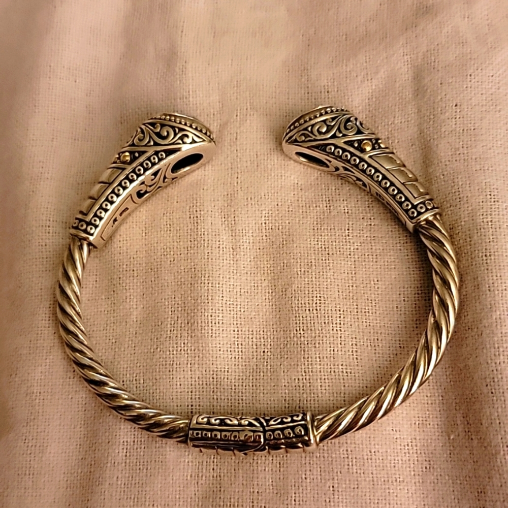 Hinged Bangle - image 3